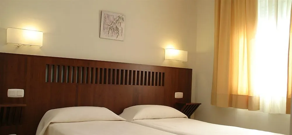 Apartamentos Turisticos Anoreta Rincón de la Victoria 0*,